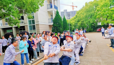 迎亚运、庆“五一”hjc888黄金城职工拔河比赛