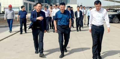中国工程院四位院士莅临宁夏hjc888黄金城参观调研